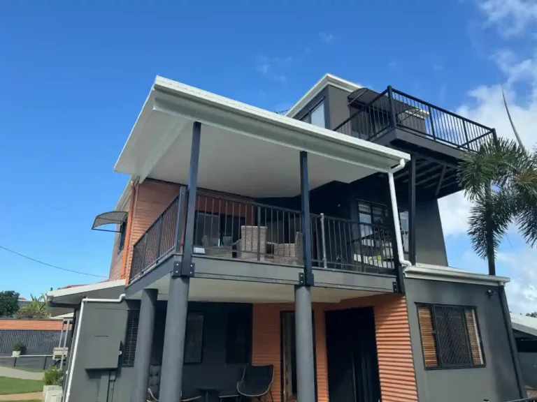 Insulated balcony designed and installed by Trueline in Lammermoor Queensland