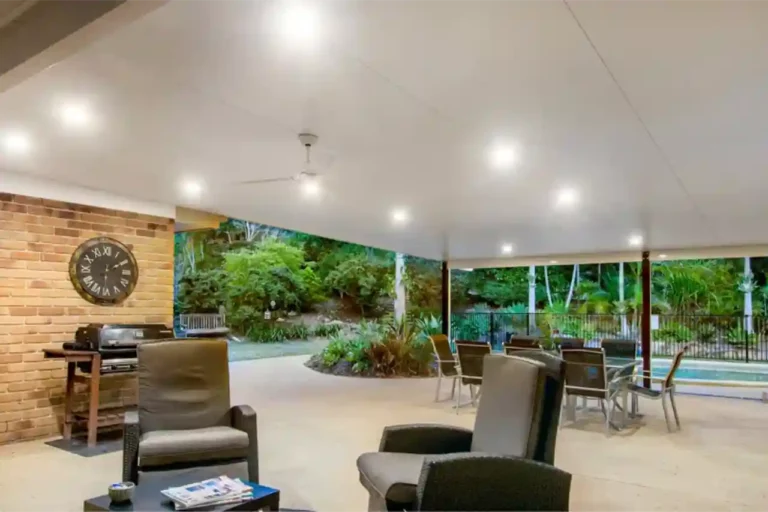 Insulated poolside Patio designed and constructed by the Trueline Brisbane team, measuring in at 12m wide, 9m long