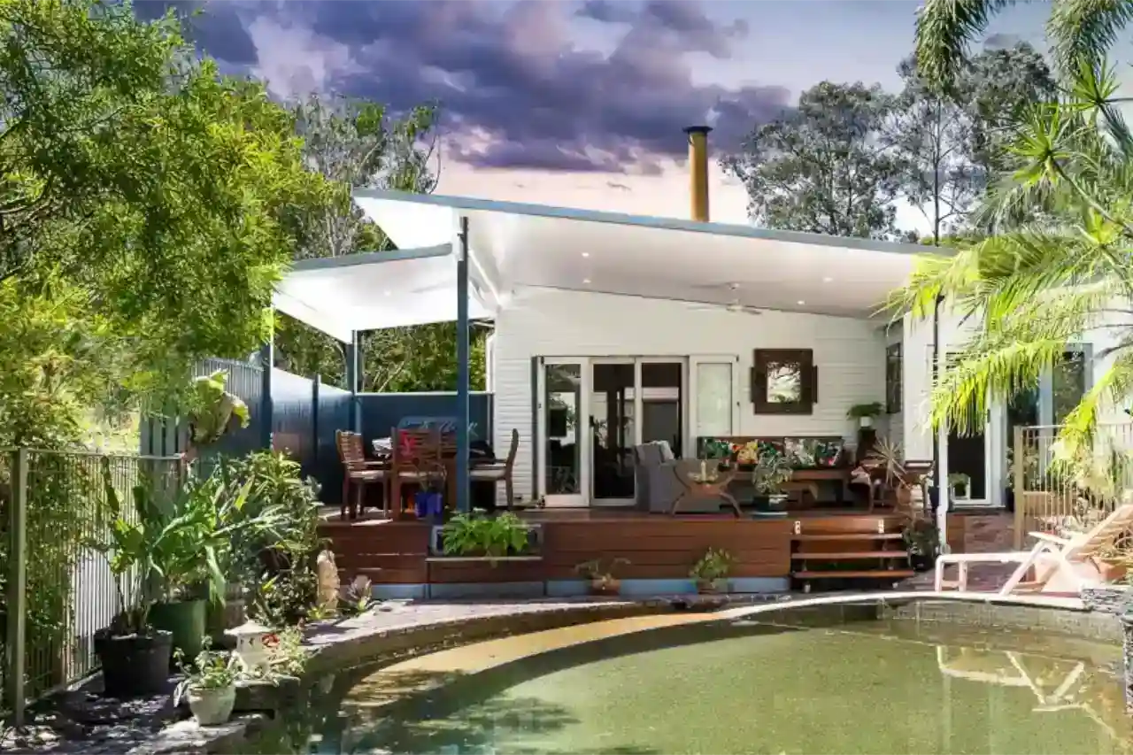 Offset Gable Roof Insulated Patio built in Kenmore by our Trueline Patios Brisbane team