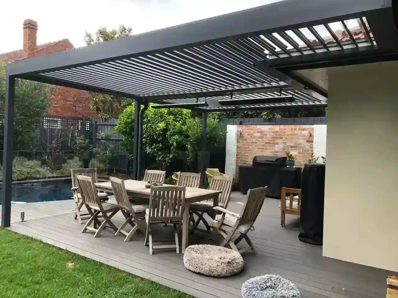Louvered patio designed and installed by our Melbourne outdoor roofing team in Brighton East.