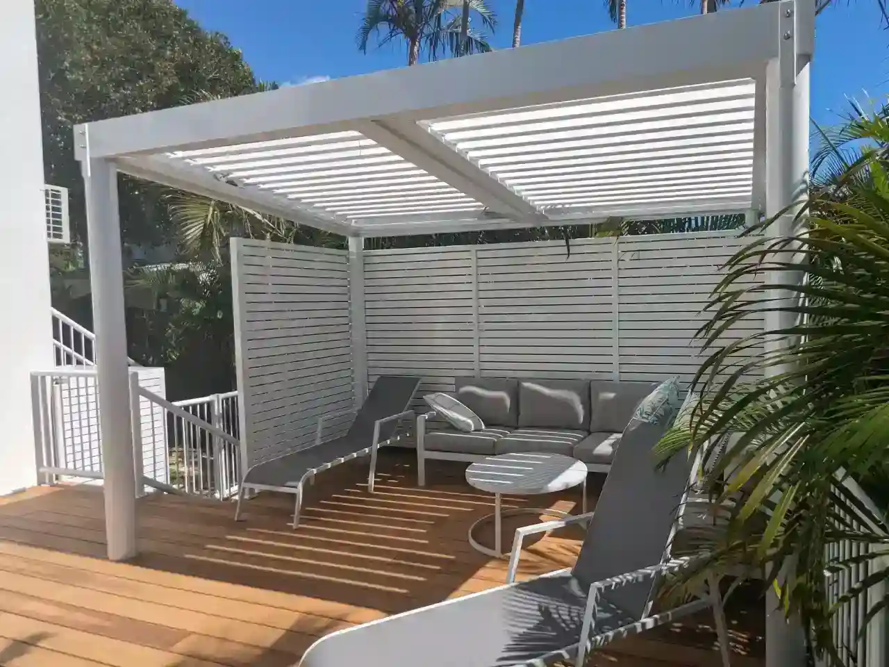 Louvred patio designed and built in Sunshine Beach, Queensland