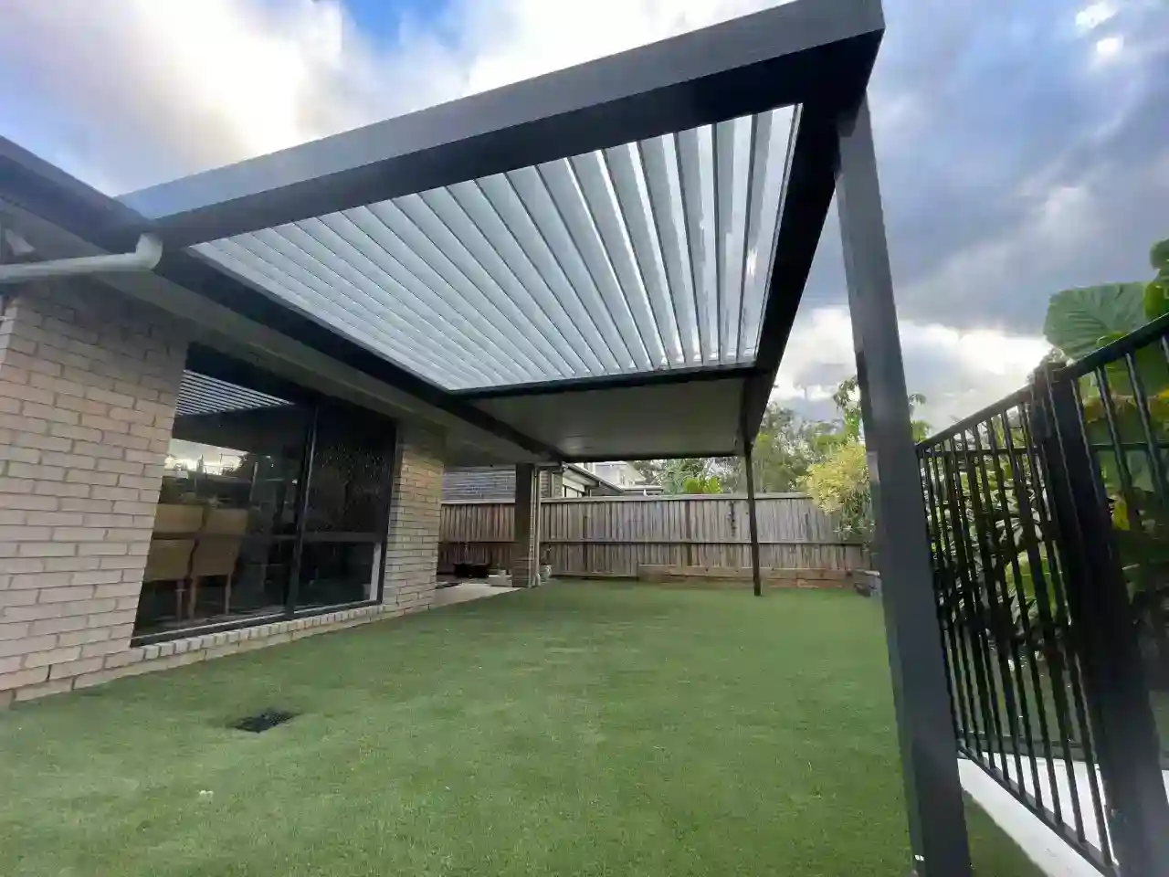 Louvred patio designed and built in Sunshine Beach, Queensland