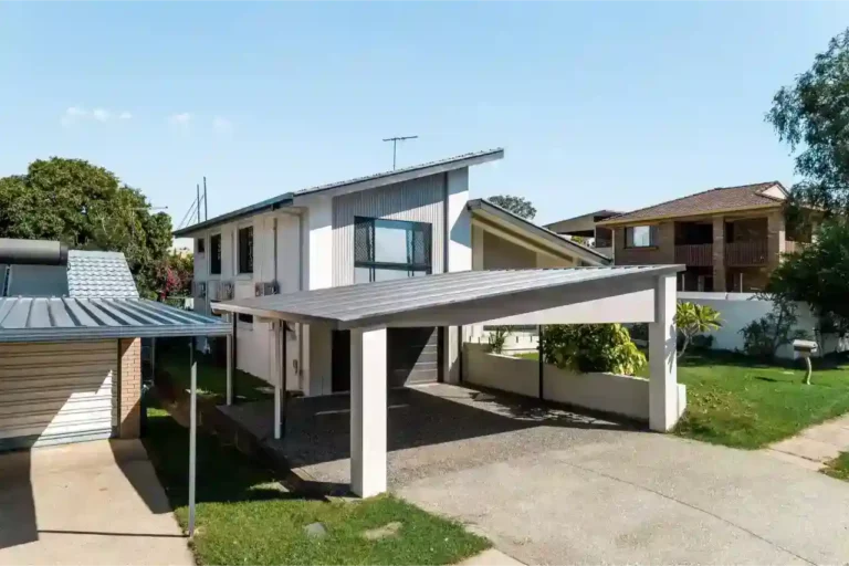 Rendered and Insulated patio designed and constructed by Trueline in Sunnybank Queensland.